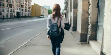 Boşanma Aşamasındaki Kadın Kocasının Saldırısında Ağır Yaralandı